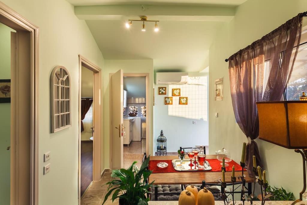 Bougainvillea House 2 Каламата Екстериор снимка